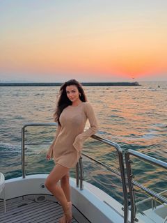 Kady McDermott feet photo thumbnail