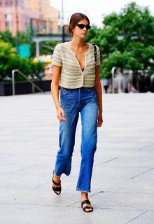 Kaia Gerber feet photo thumbnail