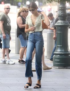 Kaia Gerber feet photo thumbnail