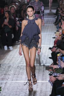 Kaia Gerber feet photo thumbnail