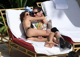 Kaia Gerber feet photo thumbnail