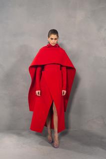 Kaia Gerber feet photo thumbnail