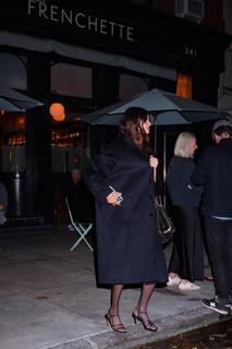 Kaia Gerber feet photo thumbnail
