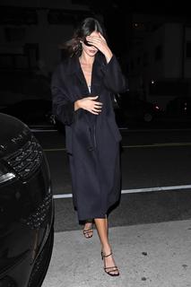 Kaia Gerber feet photo thumbnail