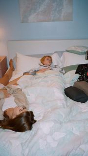 Kaia Gerber feet photo thumbnail