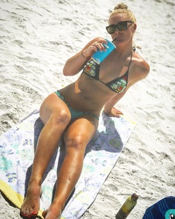 Kailey Farmer feet photo 16