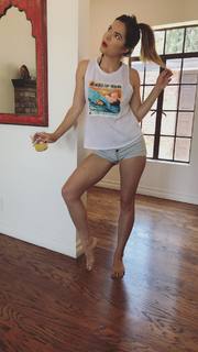 Kaili Thorne feet photo 2