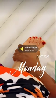 Kainaat Arora feet photo 4