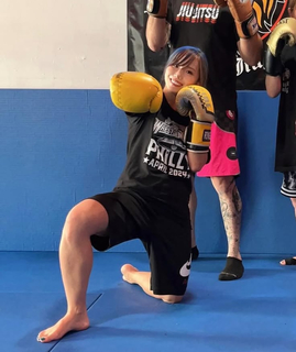 Kairi Hôjô feet photo thumbnail