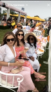 Kaitlan Collins feet photo thumbnail
