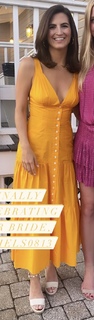 Kaitlan Collins feet photo thumbnail
