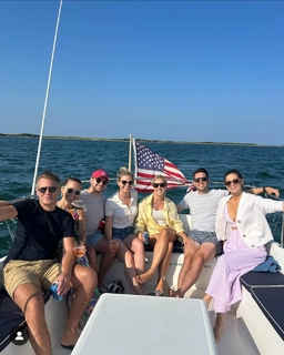 Kaitlan Collins feet photo thumbnail