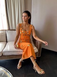 Kaitlan Collins feet photo 8