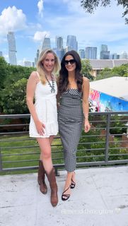 Kaitlan Collins feet photo 2