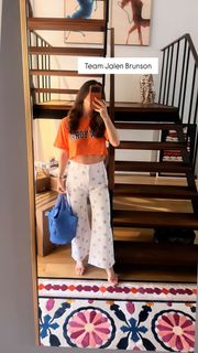 Kaitlan Collins feet photo 1