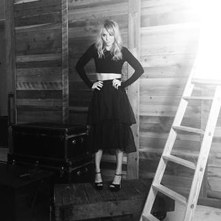 Kaitlin Doubleday feet photo 15