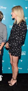 Kaitlin Olson feet photo thumbnail