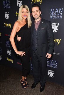 Kaitlin Olson feet photo thumbnail