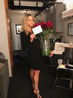 Kaitlin Olson feet photo thumbnail