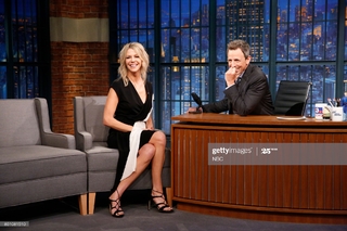 Kaitlin Olson feet photo thumbnail