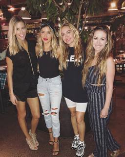 Kaitlyn Bristowe feet photo 7