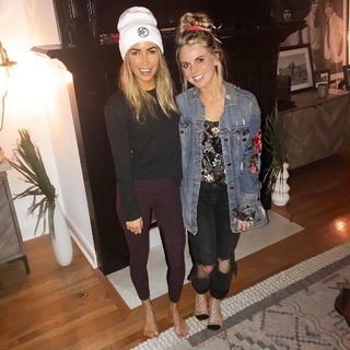 Kaitlyn Bristowe feet photo 10