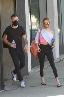 Kaitlyn Bristowe feet photo 1