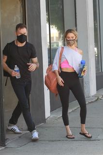 Kaitlyn Bristowe feet photo 17