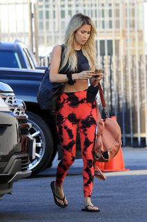 Kaitlyn Bristowe feet photo 10