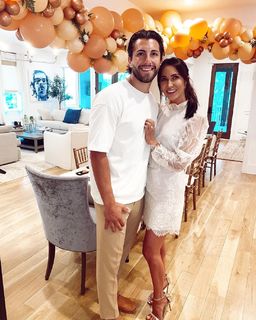 Kaitlyn Bristowe feet photo 11