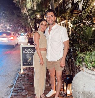 Kaitlyn Bristowe feet photo 9