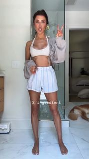 Kaitlyn Bristowe feet photo 11