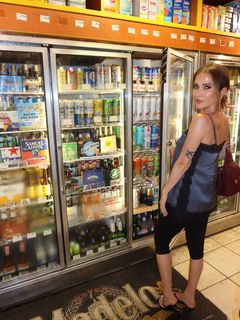 Kaitlyn Bristowe feet photo 9