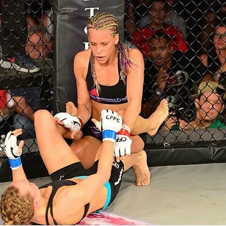 Kaitlyn Chookagian feet photo 3