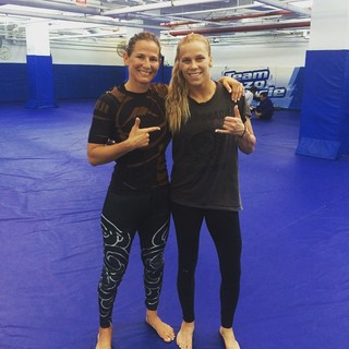 Kaitlyn Chookagian feet photo 14