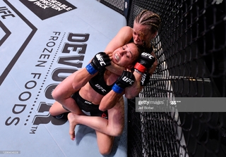 Kaitlyn Chookagian feet photo 2