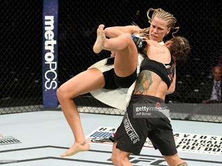 Kaitlyn Chookagian feet photo 6