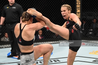 Kaitlyn Chookagian feet photo 2