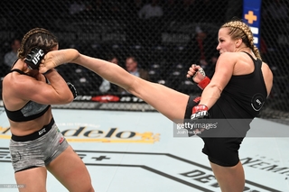 Kaitlyn Chookagian feet photo 1