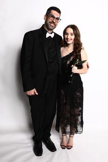Kaitlyn Dever feet photo thumbnail