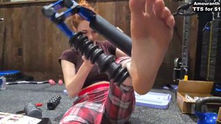 Kaitlyn Siragusa feet photo thumbnail