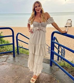 Kaitlyn Vincie feet photo 5