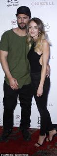 Kaitlynn Carter feet photo 3