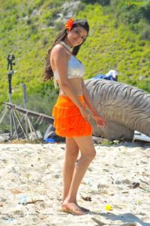 Kajal Aggarwal feet photo thumbnail