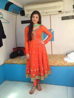 Kajal Aggarwal feet photo thumbnail