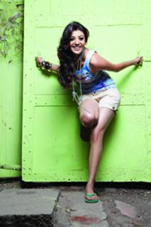 Kajal Aggarwal feet photo thumbnail