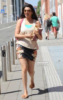 Kajal Aggarwal feet photo thumbnail