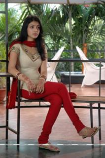 Kajal Aggarwal feet photo thumbnail