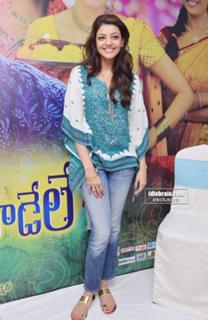 Kajal Aggarwal feet photo thumbnail