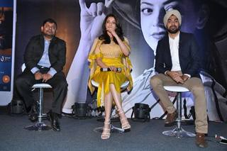 Kajal Aggarwal feet photo thumbnail